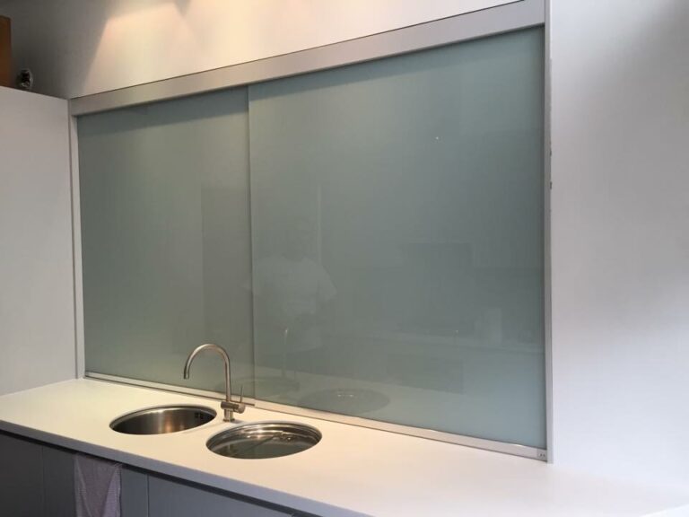 Keuken: Glazen kastdeuren